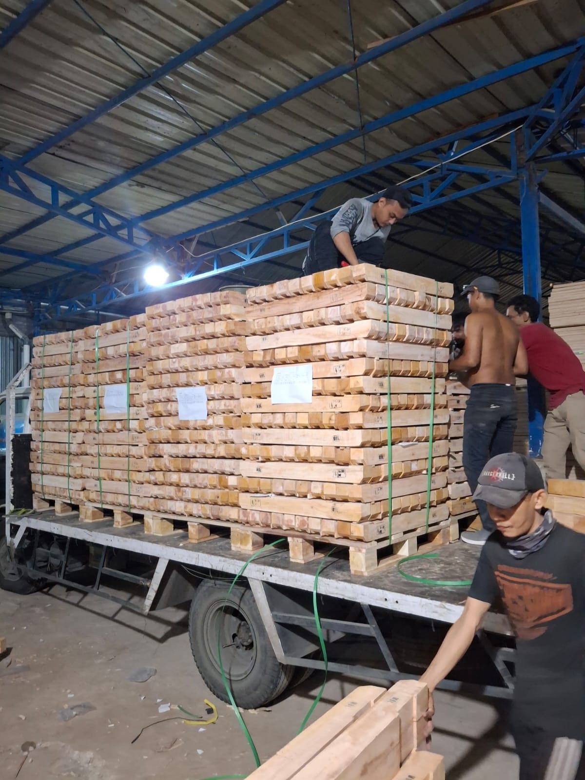 Sertifikasi ISPM 15 Ekspor Kayu